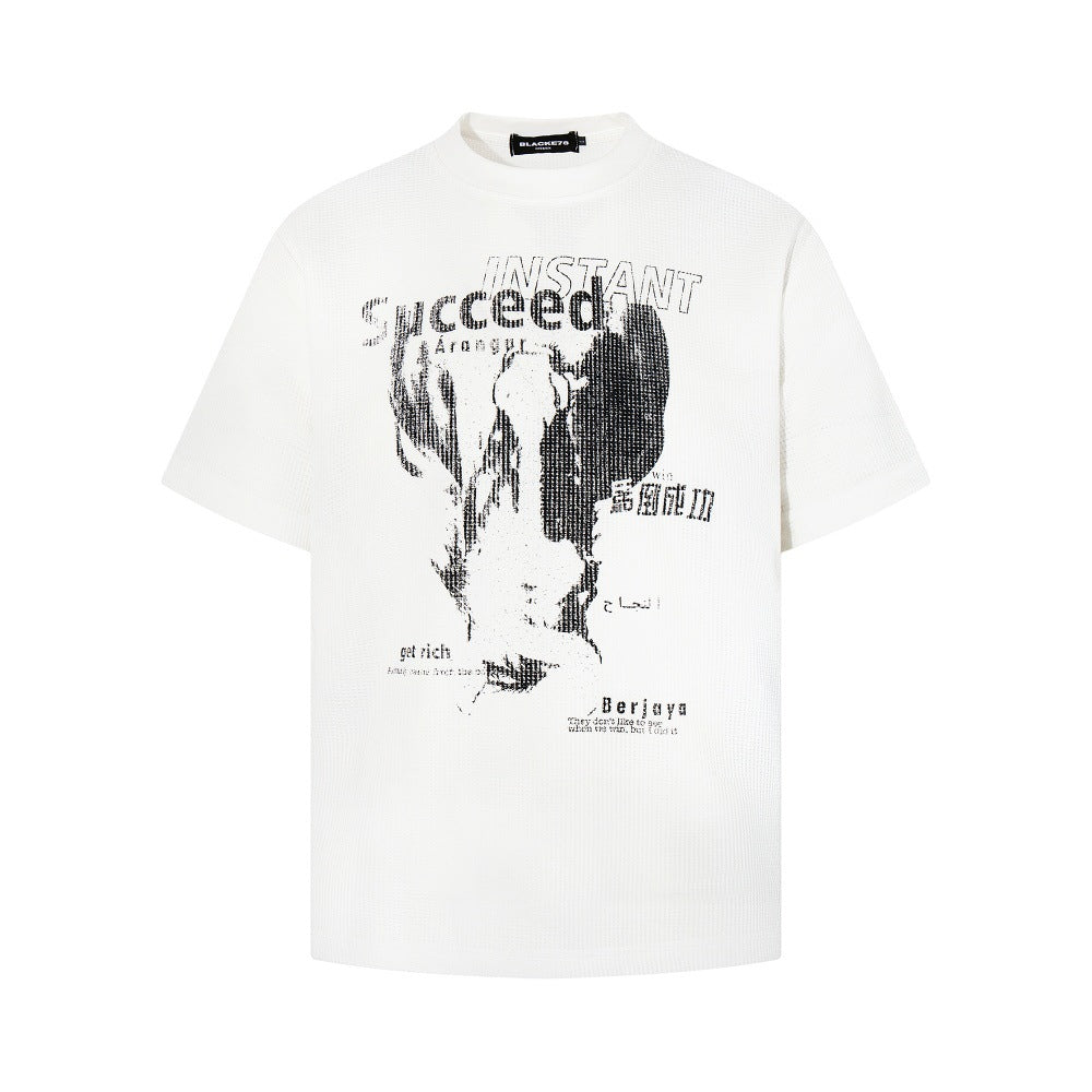 Abstract pattern printed short sleeved t-shirt